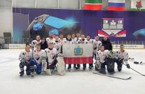 Саратовские студенты вошли в пятерку сильнейших на Кубке ПФО по хоккею среди любительских команд